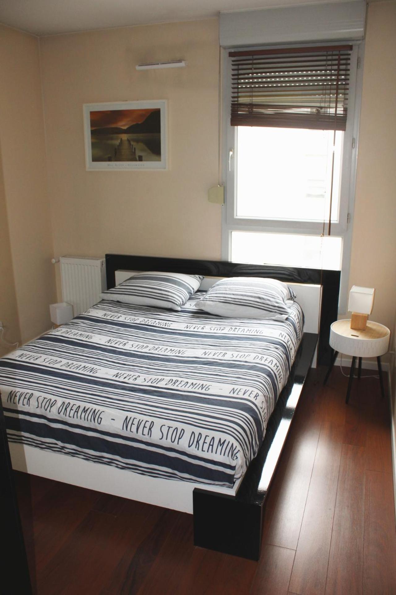 Cosy Appart - Balcon, Parking, Spacieux T2 - Proche Eurexpo Stade Saint-Priest  Exteriör bild